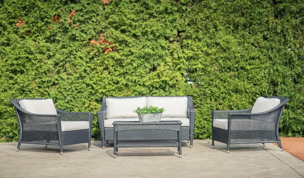 Camus_Conversational_front1_1980x1080_bf775efe-22e2-4a01-9939-010030b61008